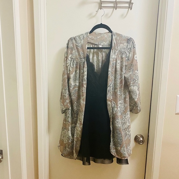 Chiffon Cover UP - Picture 1 of 5